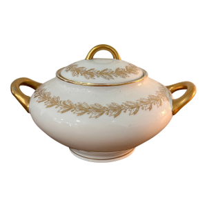 Mid 20th Century Limoges France G.D.&Cie Avenir Gold Gilt Lidded Sugar