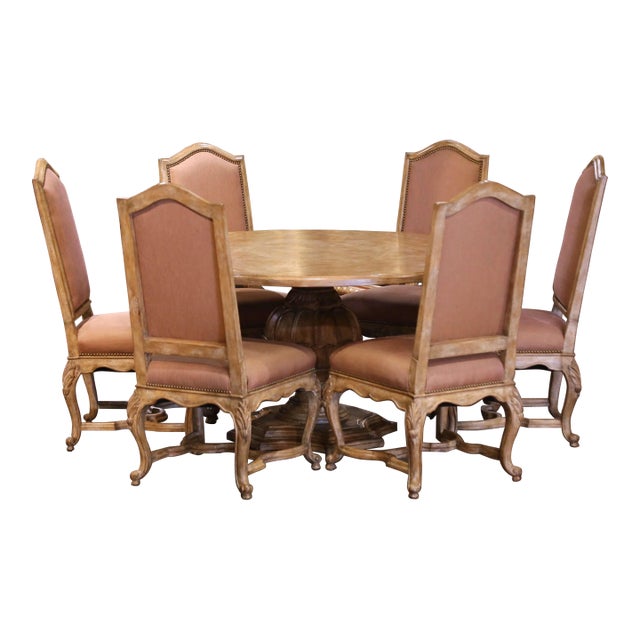 Late 20th Century French Louis XV Oak Dining Table With Six Chairs For Sale
