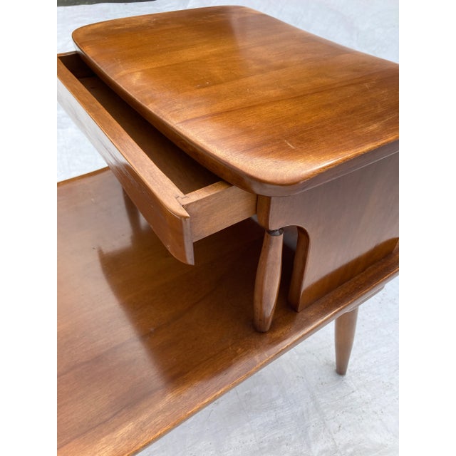 Modern 1950s Mid-Century Cushman Maple End Table For Sale - Image 3 of 9