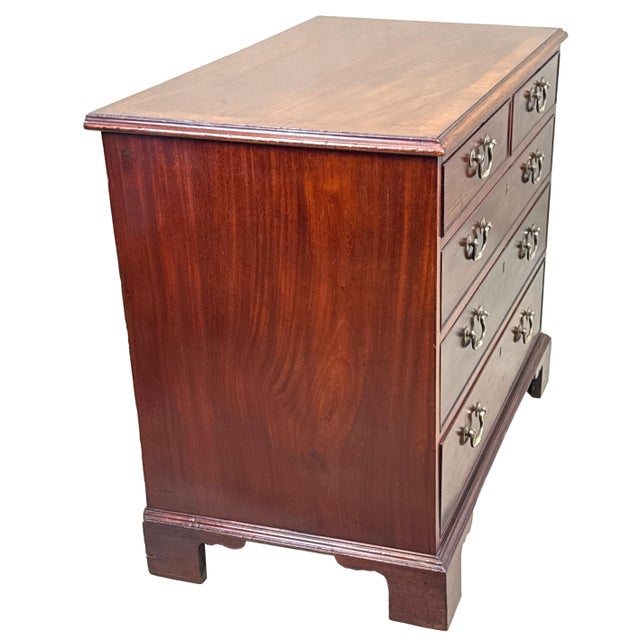 Chippendale Mahogany Chest of Drawers, 1760 For Sale - Image 6 of 11