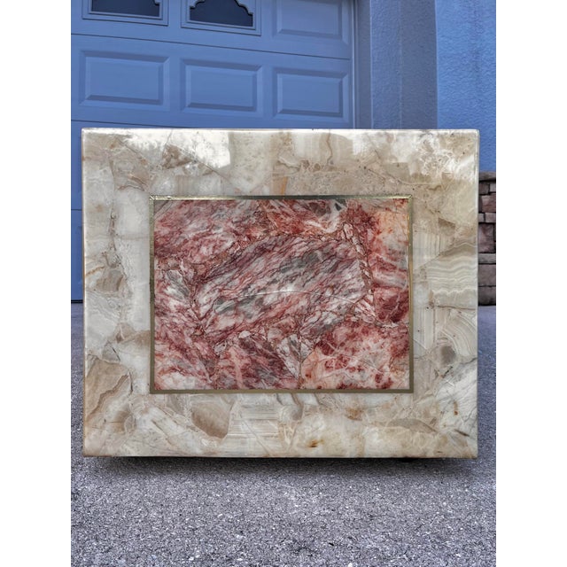 Muller of Mexico Vintage Modern Stone Coffee Table With Pink Onyx Inset on Casters | Signed by Mueller’s of Mexico With Arturo Pani in Late 20th Century For Sale - Image 4 of 12