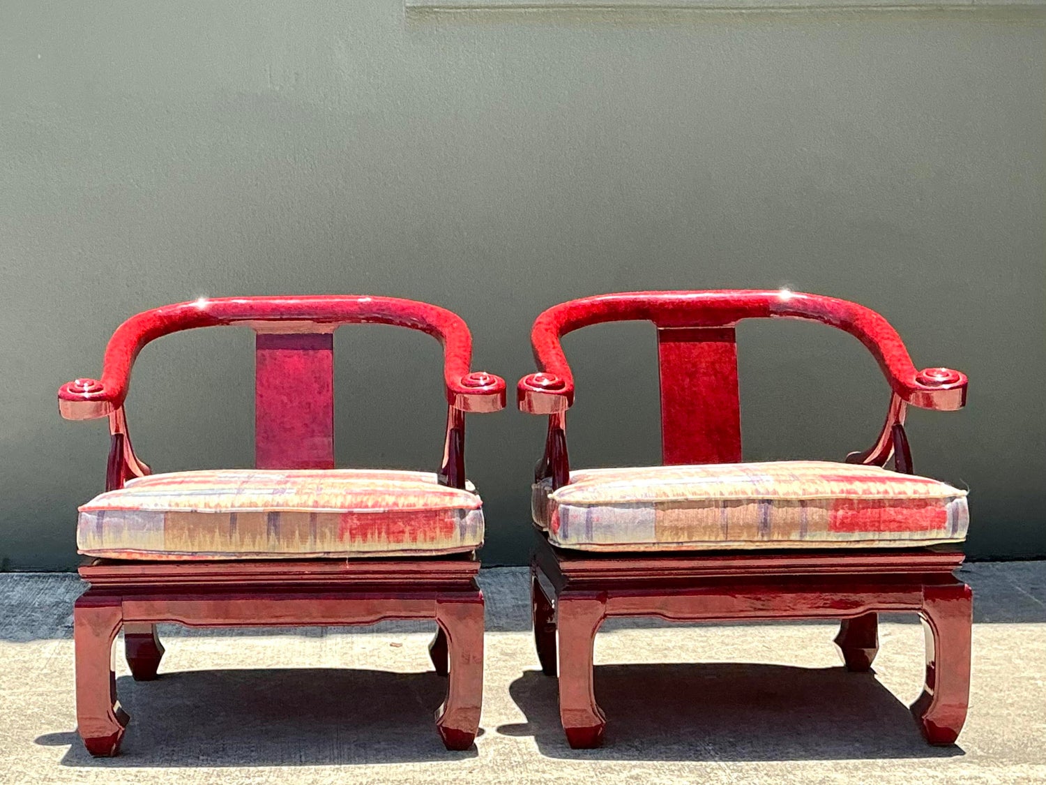Vintage Candy Apple Lacquer Horseshoe Chairs After James Mont - A Pair - Back view