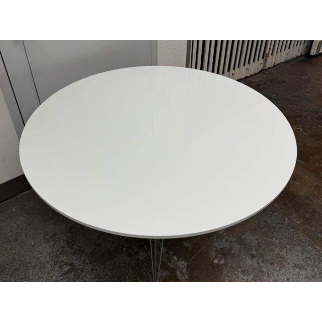 Mid Century Modern Round Dining Table For Sale In San Francisco - Image 6 of 12