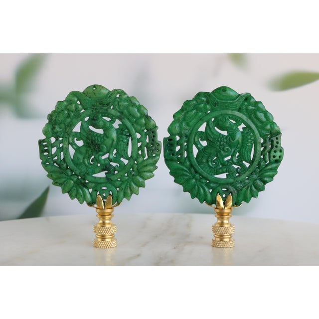 Chinoiserie Wreathed Bird Chinese Carved Stone Lamp Finials on Brass Hardware - A Matching Pair For Sale - Image 3 of 7