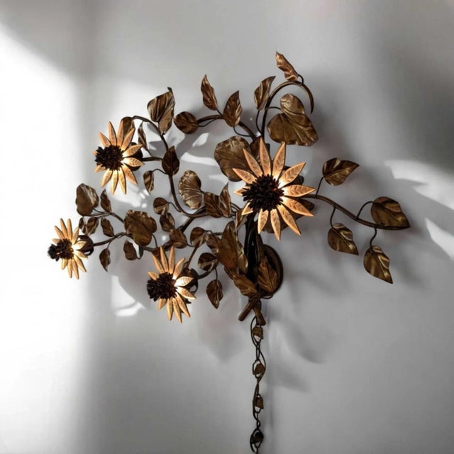 Mid-Century Modern Vintage Italian Gilt Tole Sunflower Light Fixture Wall Sconce, 1970s For Sale - Image 3 of 11