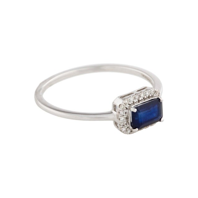 This is part of Chairish’s Fine Jewelry assortment. Sapphires and Social Harmony Royalty often wore sapphires for dual...