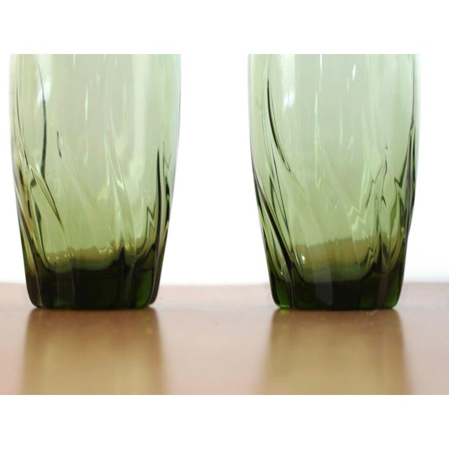 Glass 1960s Anchor Hocking Drinking Glasses in Central Park Ivy Green Swirl Pattern - Set of 4 For Sale - Image 7 of 9