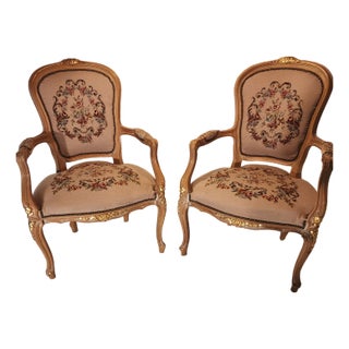 Late 18th Century Louis XV Rococco Gilt Armchair Set With Needlepoint For Sale