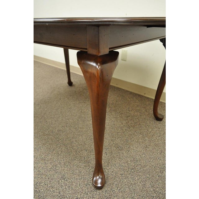 Vintage Ethan Allen Court Queen Anne Cherry Extension Dining