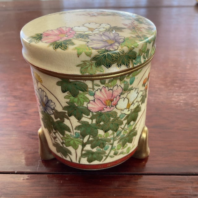 Satsuma Antique Satsuma Signed Small Box For Sale - Image 4 of 7