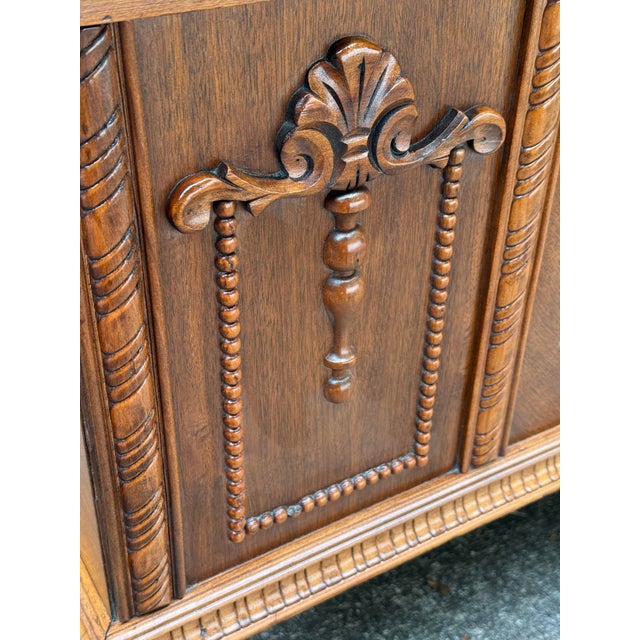 Brown 1930s Roos Cedar Blanket Chest For Sale - Image 8 of 12