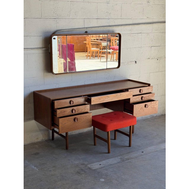 Mid-Century Modern 1970s Meredew Danish Teak Vanity Desk With Mirror and Stool Mid-Century Modern Dressing Table For Sale - Image 3 of 15