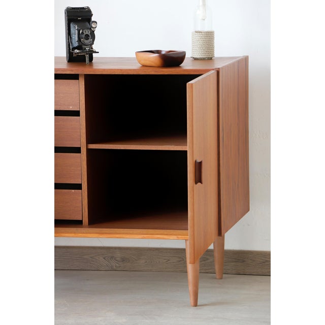 Vintage Scandinavian Sideboard in Teak from Bakelite Workshop, 1960s For Sale - Image 10 of 17