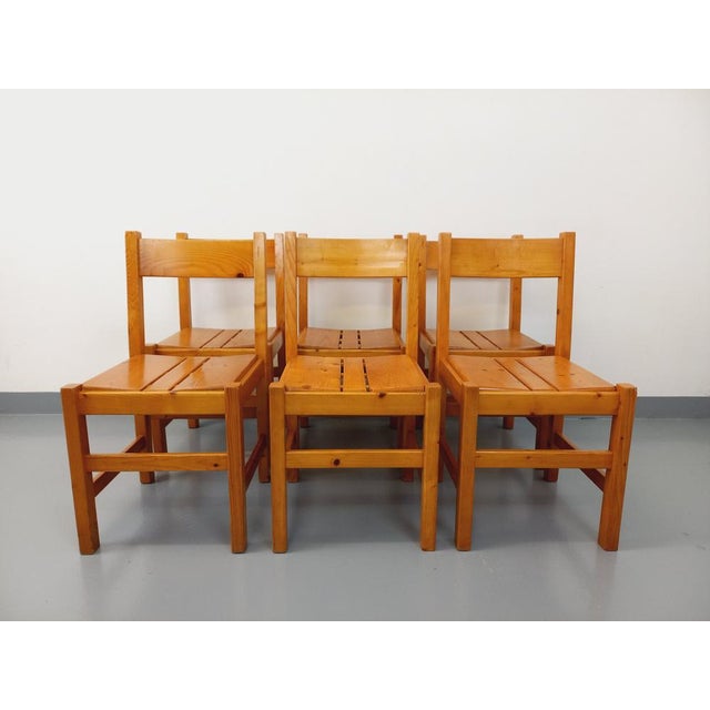 Wood Vintage Chairs in Pine by Charlotte Perriand for Les Arcs, 1970s, Set of 6 For Sale - Image 7 of 18