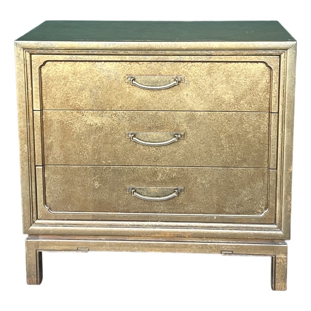 Late 20th Century Walnut Chest of Drawers Tjo For Sale