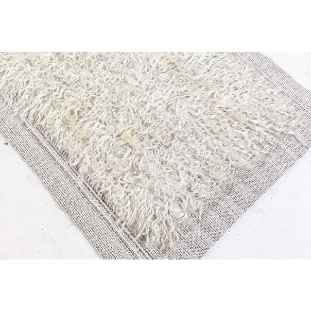 Modern High-Low Tulu Rug by Doris Leslie Blau For Sale - Image 4 of 8