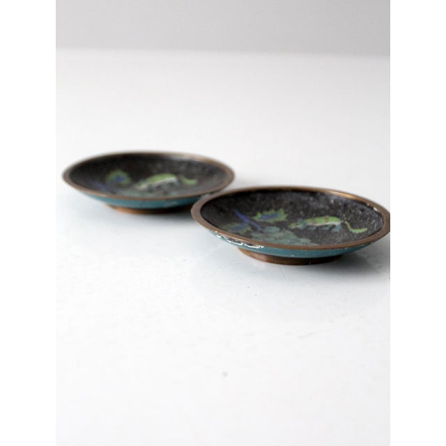 Mid-Century Modern Vintage Chinese Cloisonne Plates Pair For Sale - Image 3 of 9