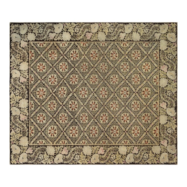 1880s Antique Bessarabian Kilim Rug with Floral Motif and Graphic Charm For Sale