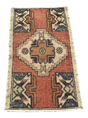 Oushak Vintage Rug-1′7″ × 2′10″