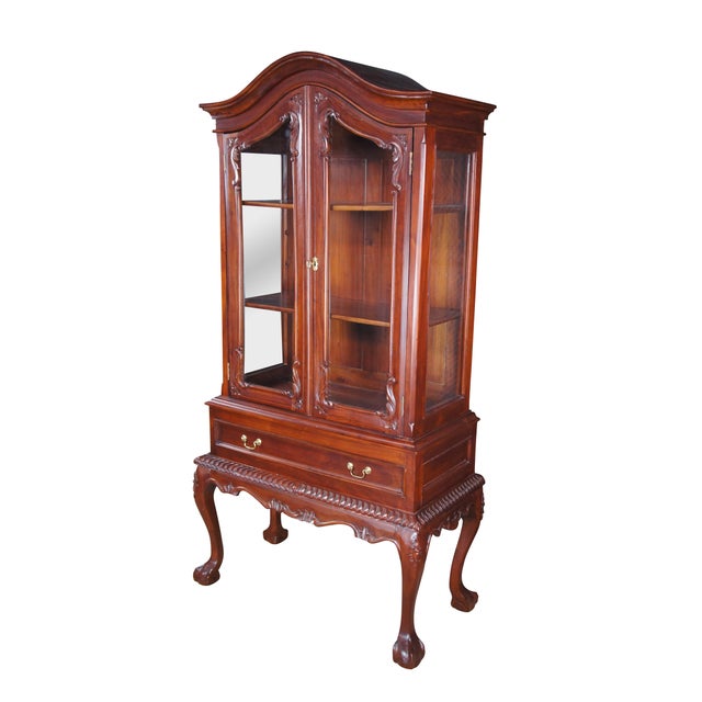 Vintage mahogany curio display case / hutch / cabinet featuring Chippendale styling with a domed top and acanthus accents....