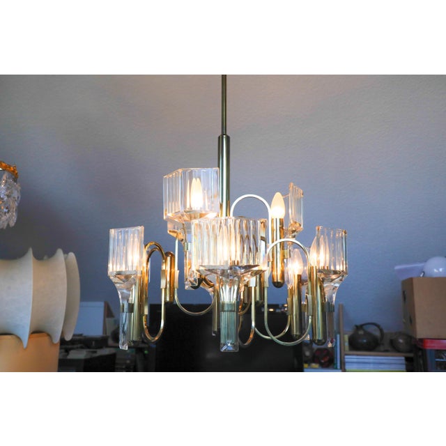 1970s Vintage Brass and Crystal 9-Light Chandelier by Gaetano Sciolari for Sciolari, 1970s For Sale - Image 5 of 18