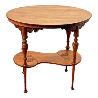 Cherry 19th Century Oval Center Table Art Novel For Sale