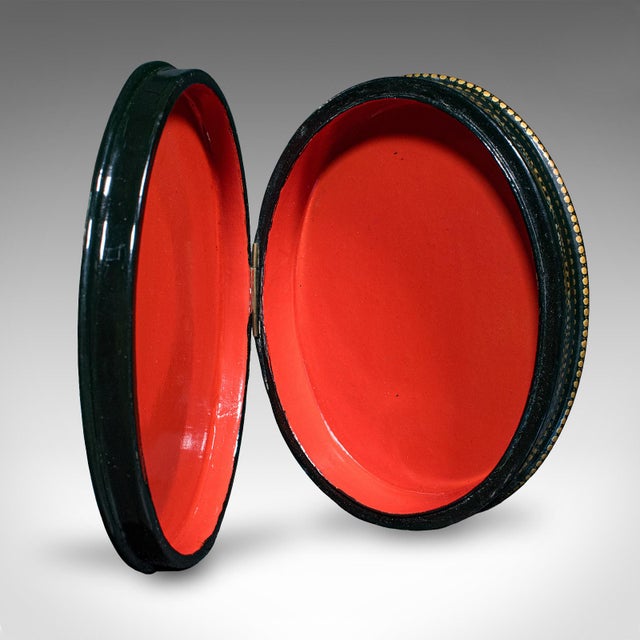 Vintage Oval Keepsake Box, Russian, Lacquered Trinket Case, St George, Art Deco For Sale - Image 9 of 10