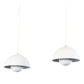 Flowerpot VP1 Pendant Lights from Verner Panton 1960s, Set of 2 For Sale