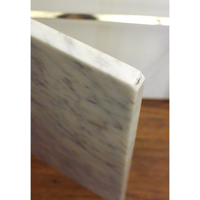 1970s Regency Style Side Table in Glass and Marble, 1970s For Sale - Image 5 of 15