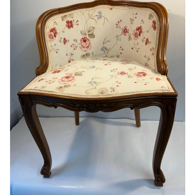 Beautiful French upholstered slipper vanity chair!