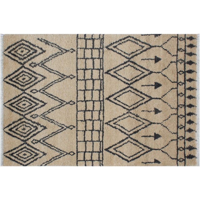 Moroccan Shag Beige/Gray Wool Rug - 3'9'' X 6'2'' For Sale - Image 10 of 10