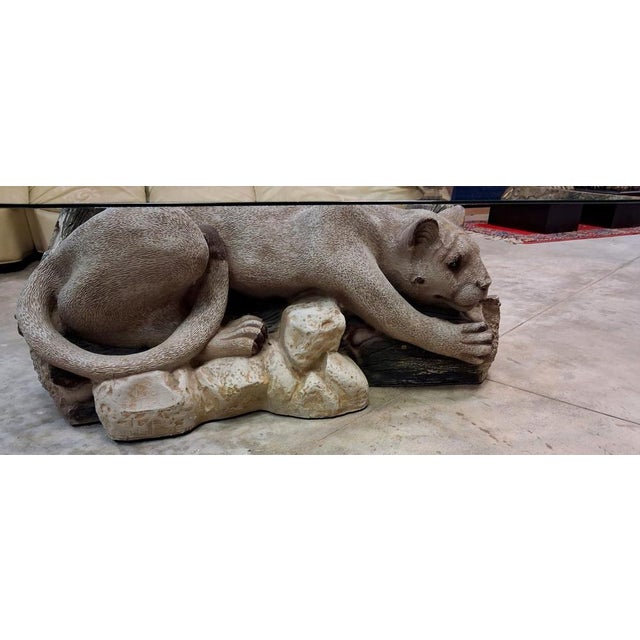 Vintage Sculptural Panther Coffee Table, 1970s-1980s, in Good conditions. Designed 1970 to 1979