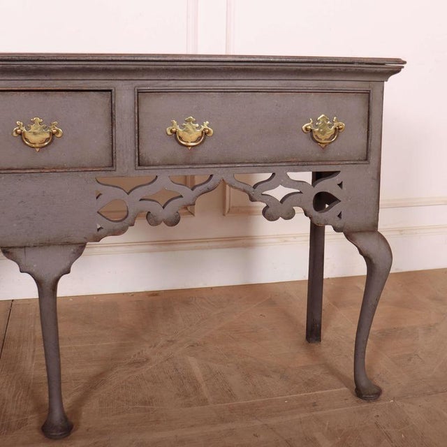 Antique English Cabriole Leg Dresser, 1790 For Sale - Image 4 of 12