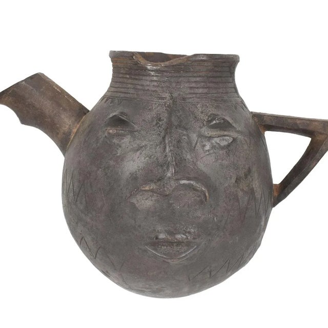 Early 20th Century African Shi Bashi Wood Pitcher For Sale - Image 4 of 8