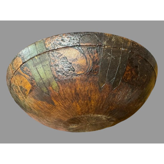 Wood Vintage Folk Art Wooden Bowl Pyrography Decoration & Engraved Squirrels For Sale - Image 7 of 8