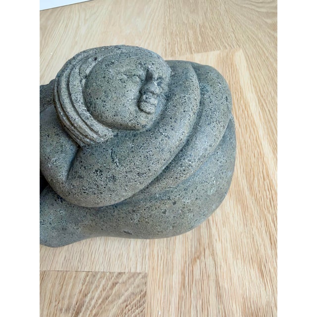 Fernando Botero Vintage Botero-Inspired Hand-Carved Stone Reclining Woman Sculpture – Indoor or Garden Art For Sale - Image 4 of 10