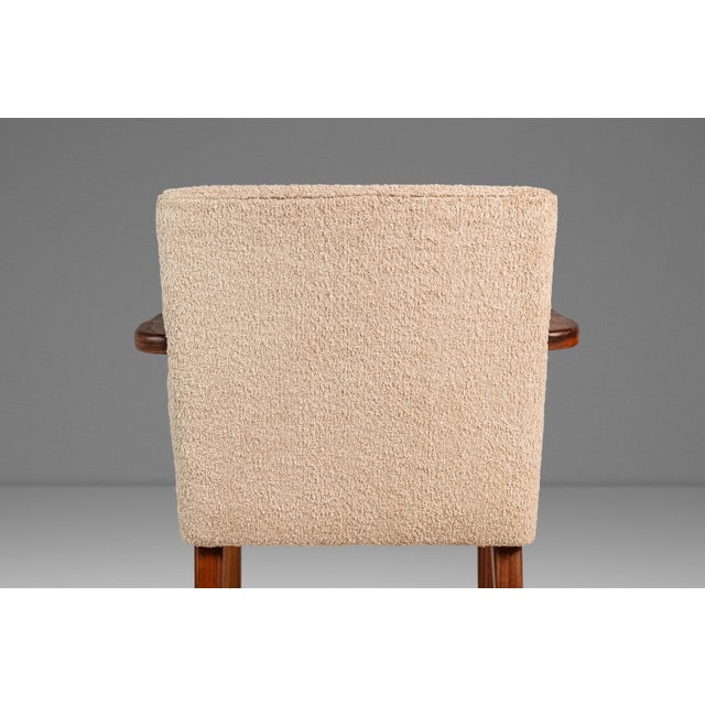Rare Restored Mid-Century Modern Model C-108 Armchair in Walnut & Beige Bouclé Attributed to Jens Risom for Jens Risom Design, Usa, C. 1950s For Sale - Image 12 of 18