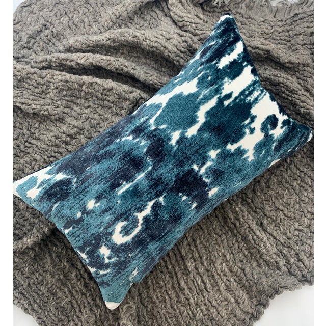 Contemporary FirmaMenta Italian Navy Petrol Blue Abstract Damask Velvet Lumbar Pillow For Sale - Image 3 of 5