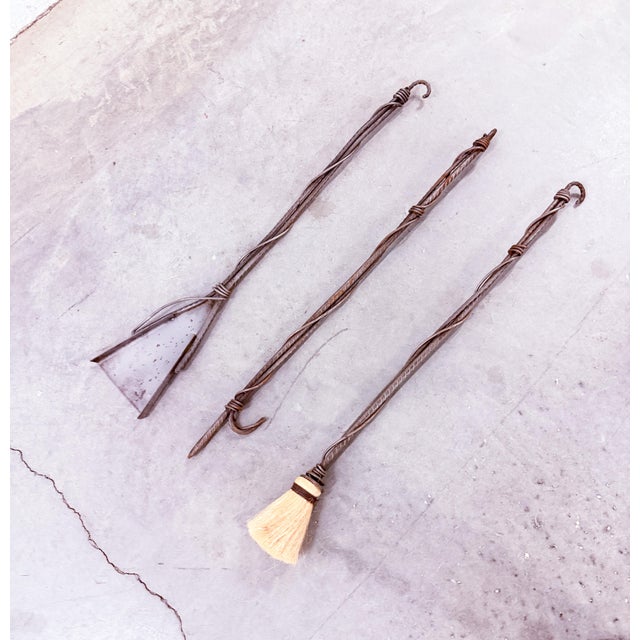 Late 20th Century Brutalist Postmodern Hand-Forged Steel Iron Fireplace Screen and Tools For Sale - Image 5 of 14