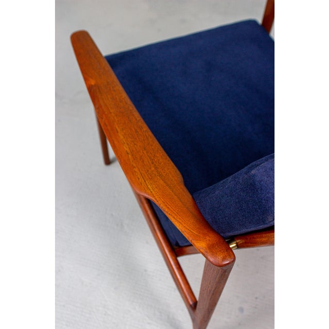 Vintage Teak Lounge Chair by Ib Kofod-Larsen, 1960s For Sale - Image 11 of 14