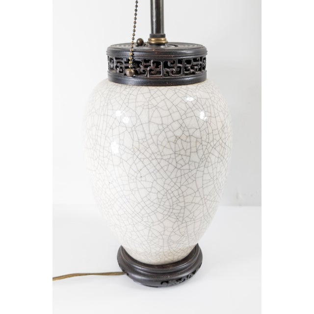 Mid-Century Modern Mid-Century Modern White Crackle Decorative Ge-Yao Type Table Lamp For Sale - Image 3 of 7