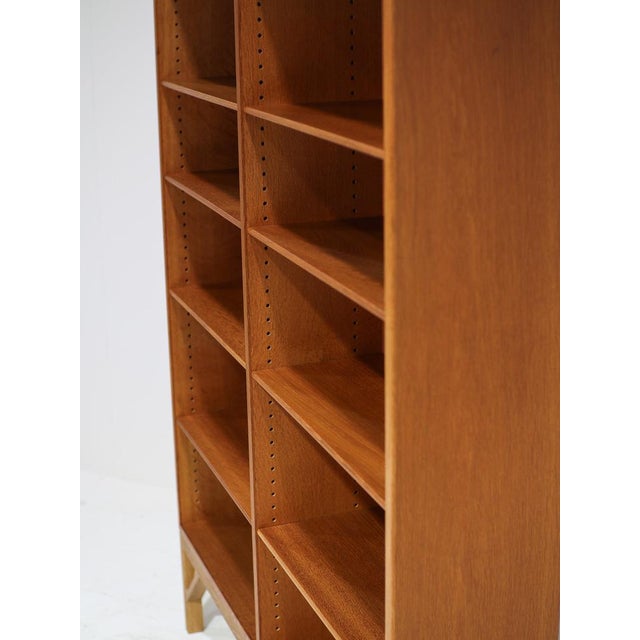 Brown Vintage Danish China Bookcase in Oak by Børge Mogensen for FDB Møbler, 1960s For Sale - Image 8 of 12