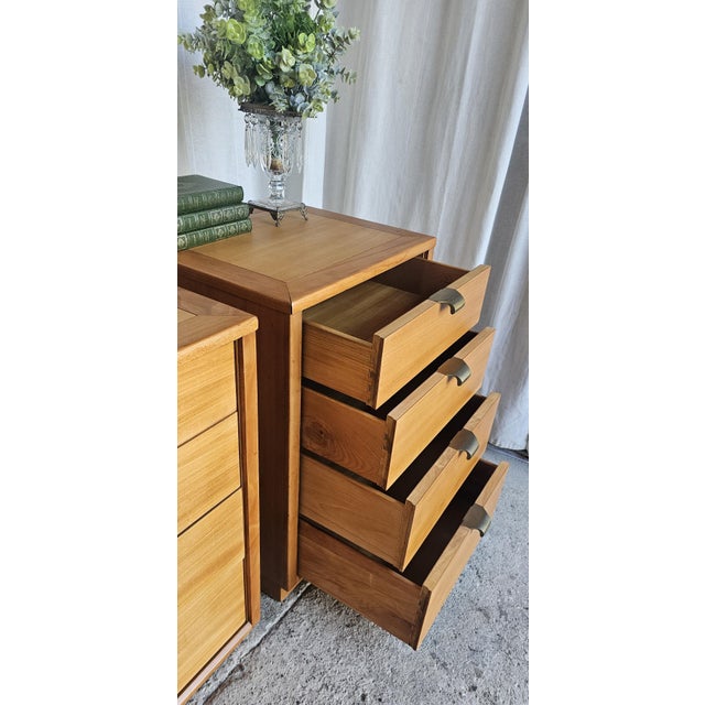 1950s Drexel Pair of Nightstands, Drexel Precedent Collection by Edward Wormley, Mid Century Modern For Sale - Image 16 of 18