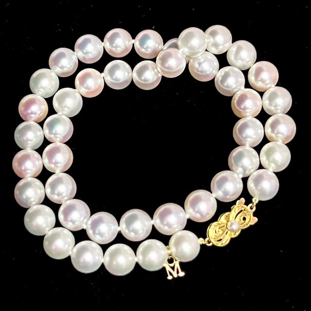 Late 20th Century Mikimoto Estate Akoya Pearl Necklace 18" 18k Y Gold 10 MM Certified For Sale - Image 11 of 12