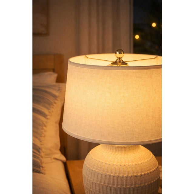 Ceramic Late 20th Century Large Textural Ribbed Ceramic Table Lamp – Coastal Neutral For Sale - Image 7 of 12