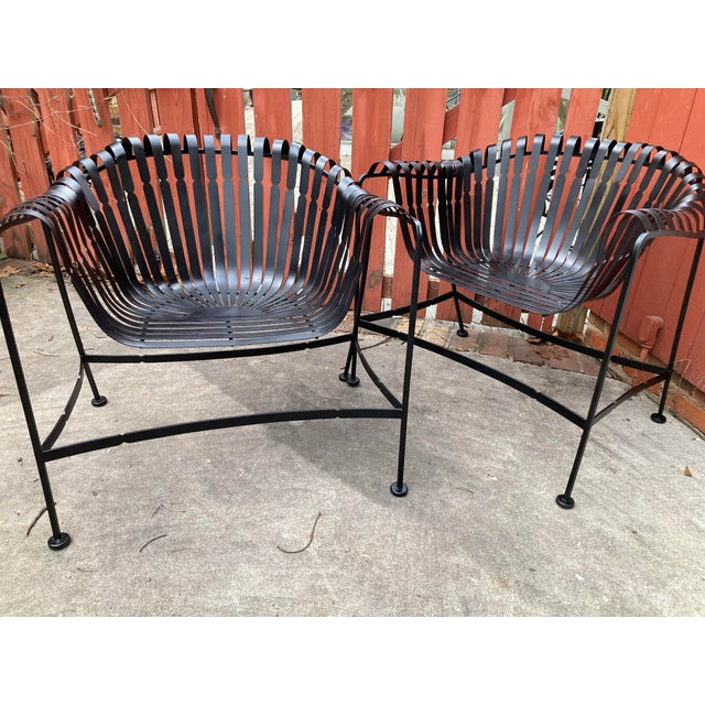 Metal Woodard Mid Century Modern Strap Iron Patio Set of 5 For Sale - Image 7 of 8