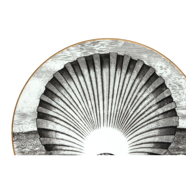 Piero Fornasetti Piero Fornasetti Themes & Variations for Rosenthal, Motiv 14 For Sale - Image 4 of 8