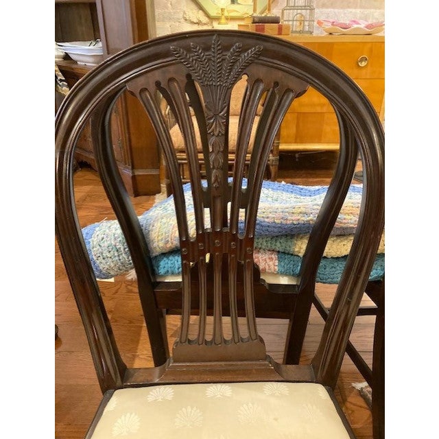 Asian Antique Late 20th Century Set of 4 Wheat Dining Room Chairs For Sale - Image 3 of 3