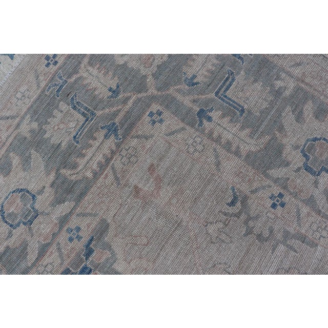 2020s Modern Classic Oushak With Gray Colored Border and Light Silvery Gray Background For Sale In Atlanta - Image 6 of 13