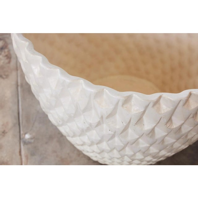 White David Cressey Phoenix-1 Planter in White Glaze for Architectural Pottery For Sale - Image 8 of 12